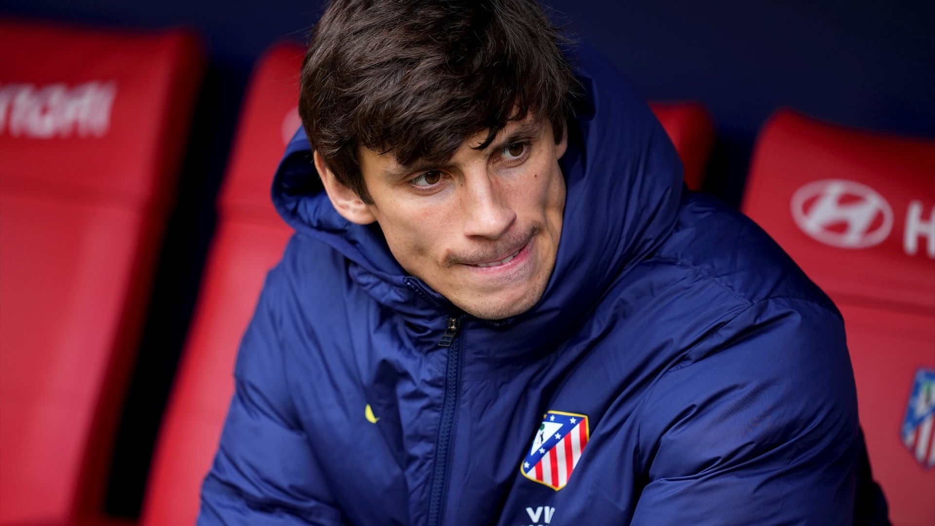 Robin Le Normand en el banquillo del Metropolitano