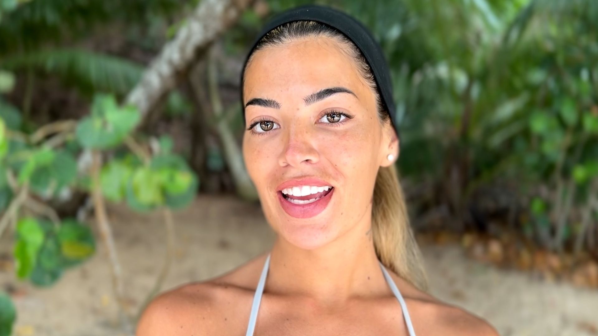 Teresa Seco confiesa quién es su persona imprescindible en la playa