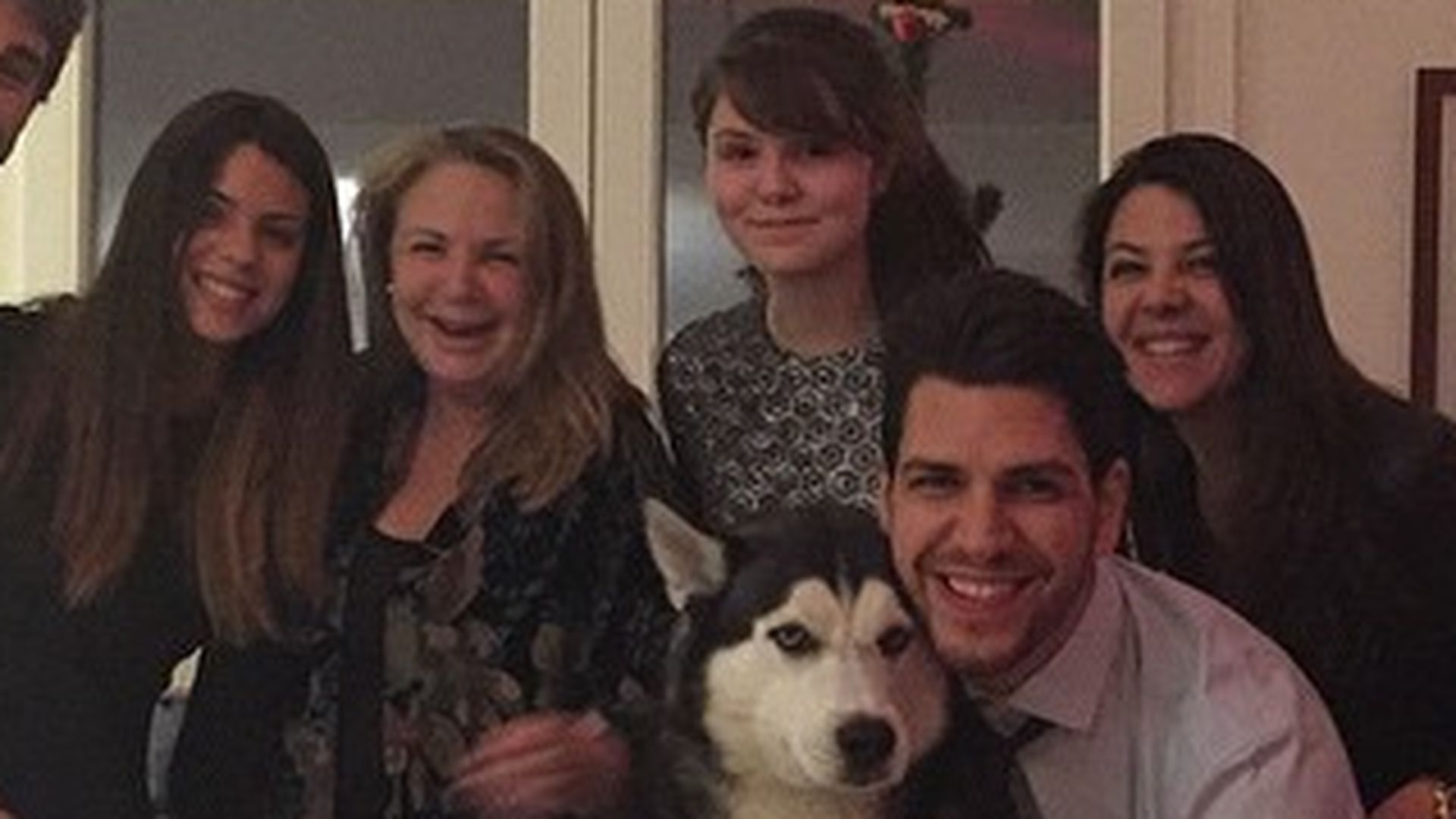 Todos los hijos de Marián Flores y Kiko Matamoros Todos los hijos de Marián Flores y Kiko Matamoros