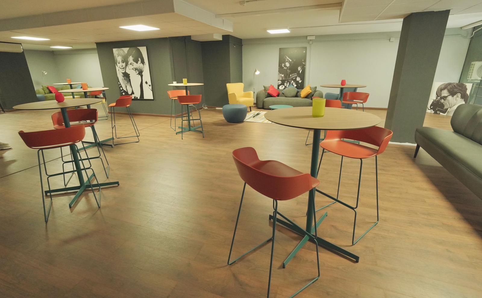 Esta escuela pionera se ubica el barrio barcelonés Poble Nou