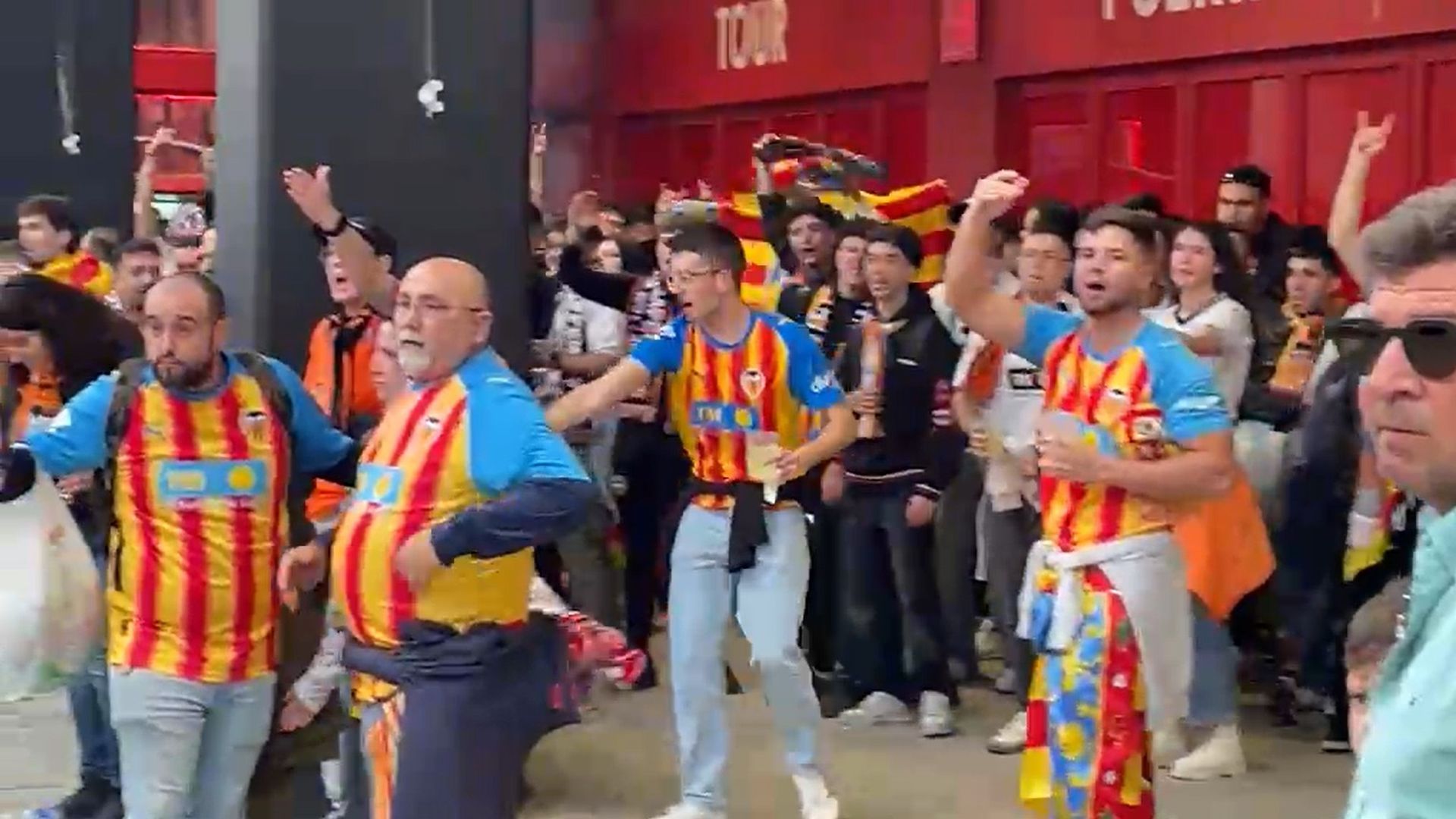 Altercados en la previa del Sevilla-Valencia