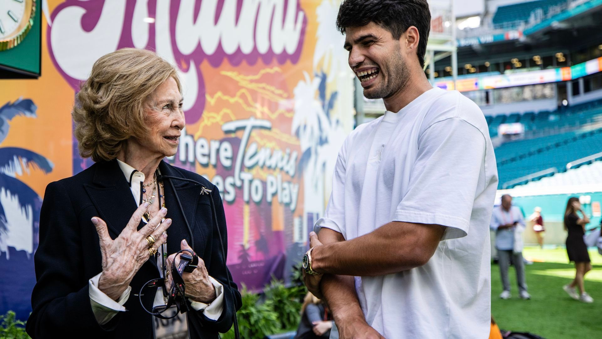 Carlos Alcaraz con la Reina Sofía en Miami
