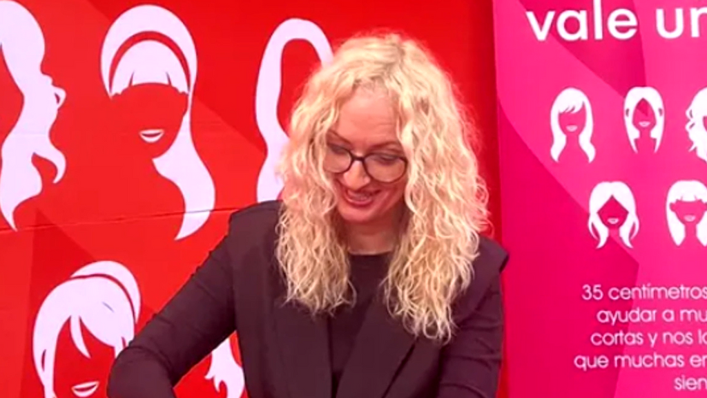 Silvia, la mujer de 40 años asesinada en el portal de su casa por su expareja, recibió cinco disparos: "Era fuerte, luchadora y valiente"