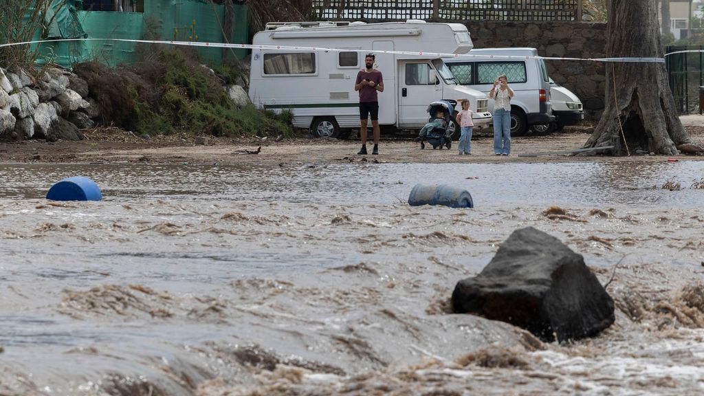 La borrasca Therese azota Canarias: vuelos cancelados, desprendimientos e inundaciones en Tenerife y rescates en Gran Canaria en nivel 1 de emergencia
