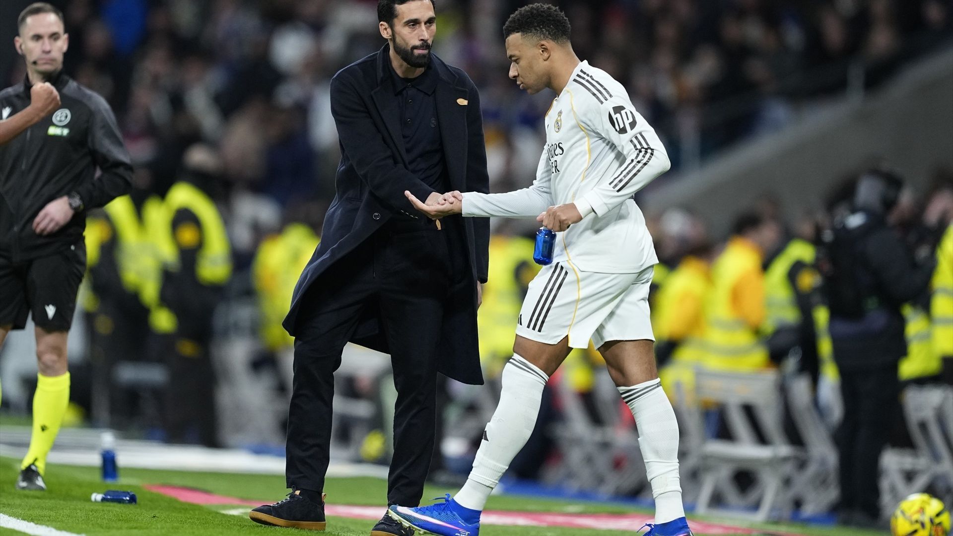 Arbeloa y Mbappé, en un partido Arbeloa y Mbappé, en un partido