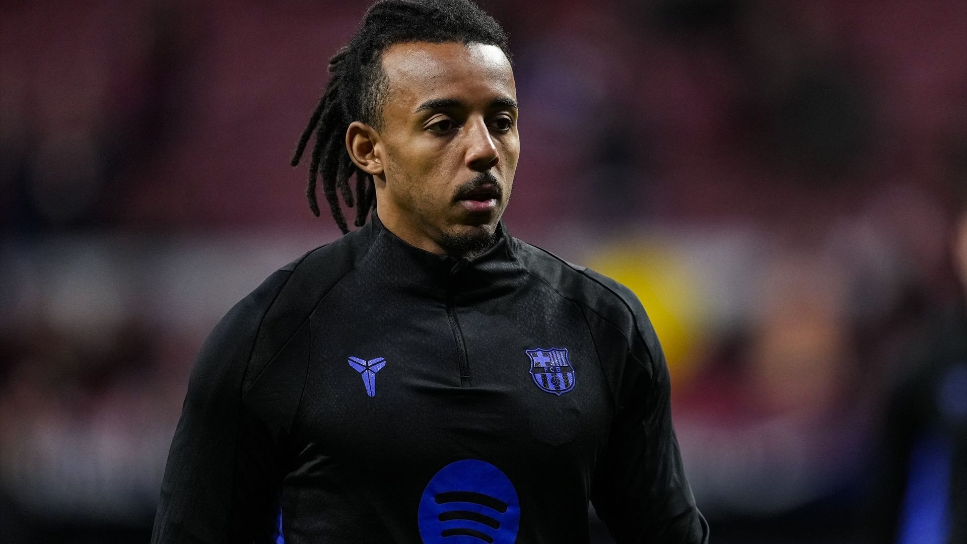 Koundé, antes de un partido del Barcelona Koundé, antes de un partido del Barcelona