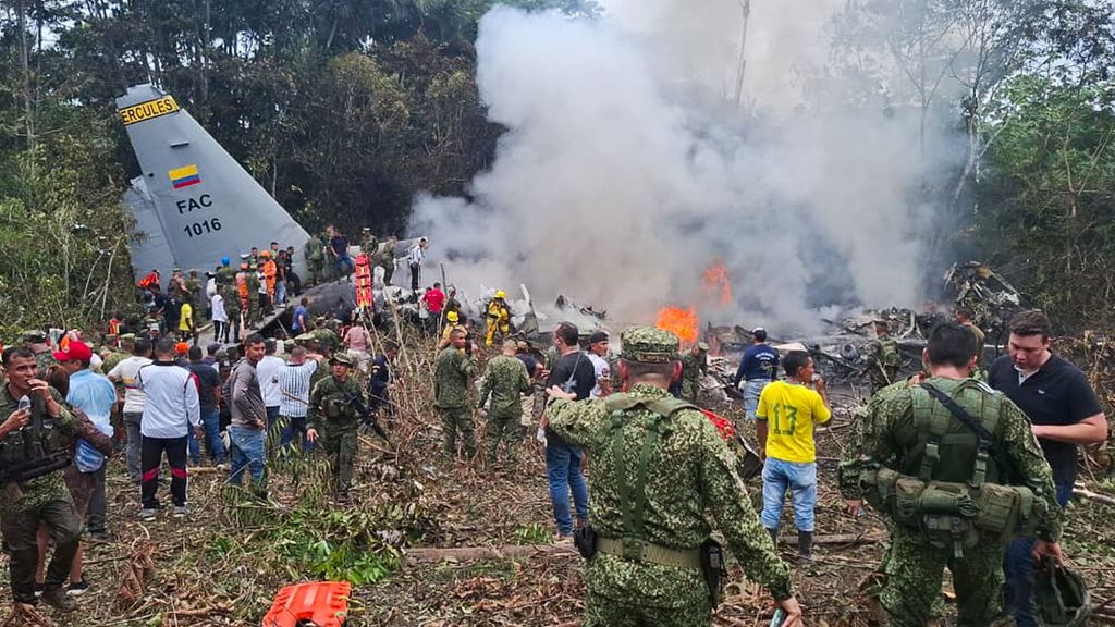 Al menos 66 muertos en el accidente de avión de la fuerza aérea colombiana