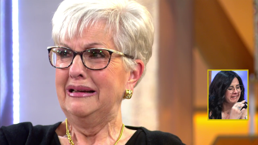 El llanto desconsolado de Carmen ante las disculpas de su hija por no "haberla apoyado" durante su cáncer