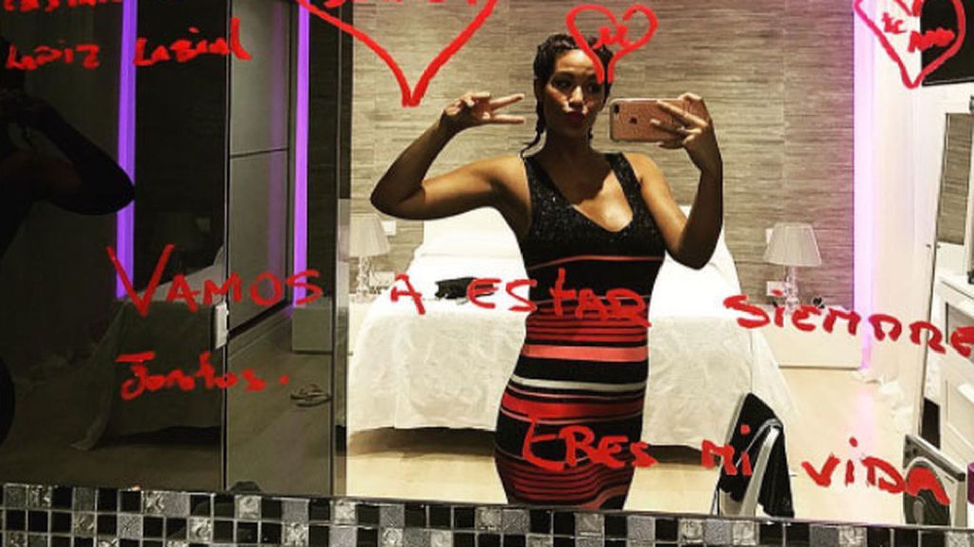 Ezequiel le deja un mensaje en el espejo a Tamara y ella responde: "Este tema no tiene negociación" Ezequiel le deja un mensaje en el espejo a Tamara y ella responde: "Este tema no tiene negociación"