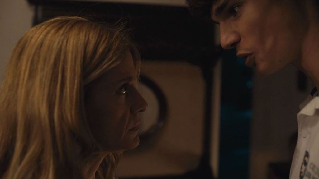 Hugo toma distancia de Inés ante su conducta posesiva: "Necesito estar solo y sin ti"