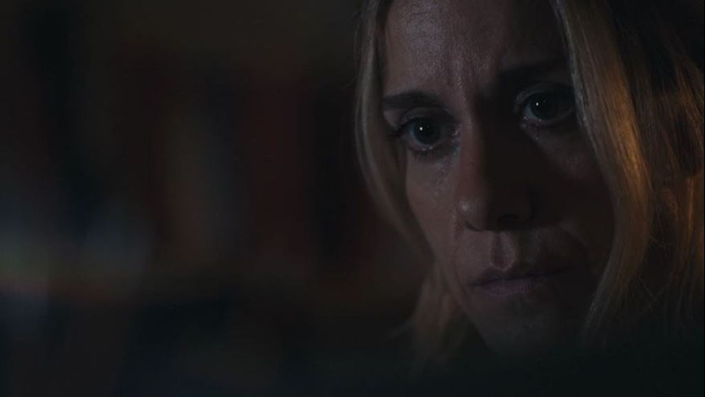 Inés boicotea el traslado de Hugo y su familia a Bruselas filtrando unas fotos comprometidas