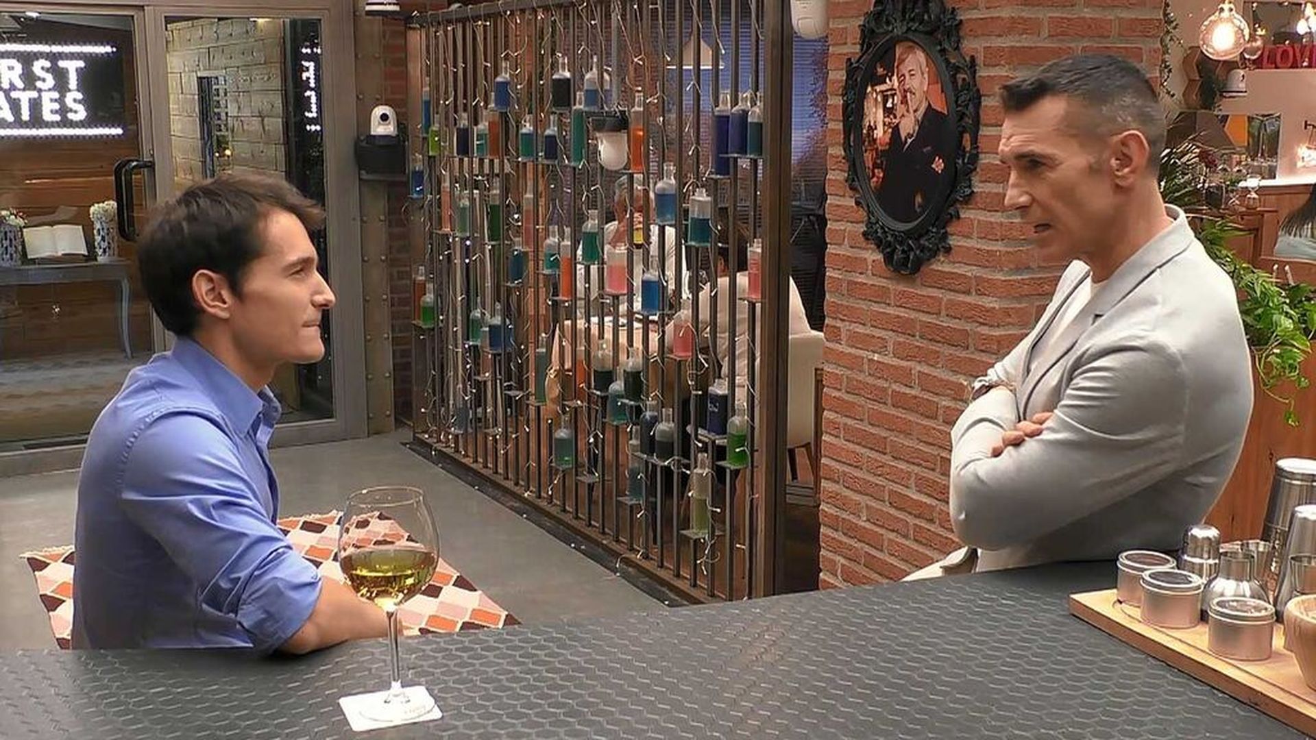 Jesús Vázquez quiere conocer a Miguel por sus mitos eróticos: “Son Inés Arrimadas y Begoña Villacís” Jesús Vázquez quiere conocer a Miguel por sus mitos eróticos: “Son Inés Arrimadas y Begoña Villacís”