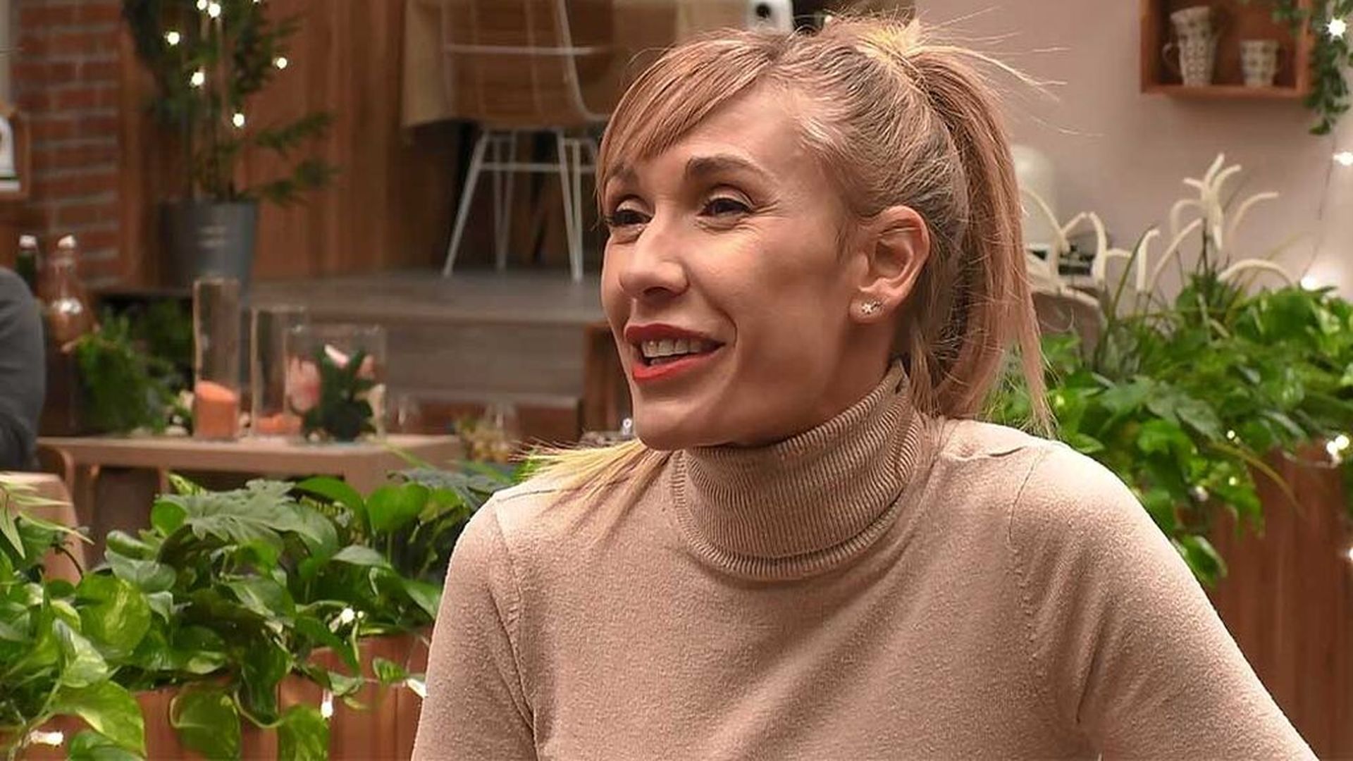 La doble de Estefanía busca el amor en ‘First Dates Café’ La doble de Estefanía busca el amor en ‘First Dates Café’