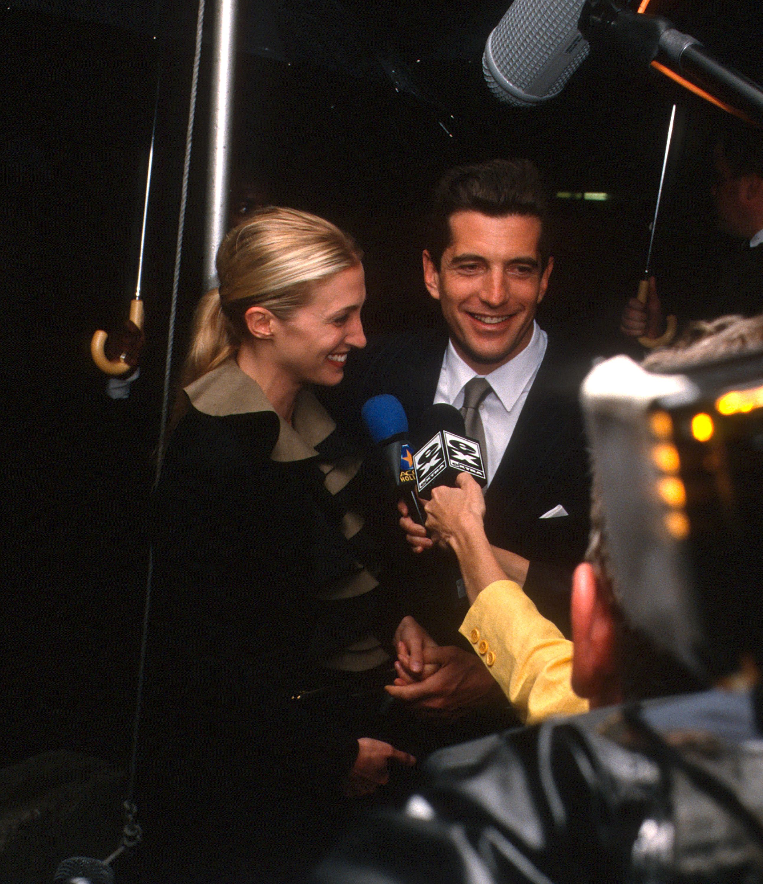 La pareja, en la entrega de los premios Newman's Own George Awards en la Aduana de Estados Unidos, en Nueva York, el 19 de mayo de 1999