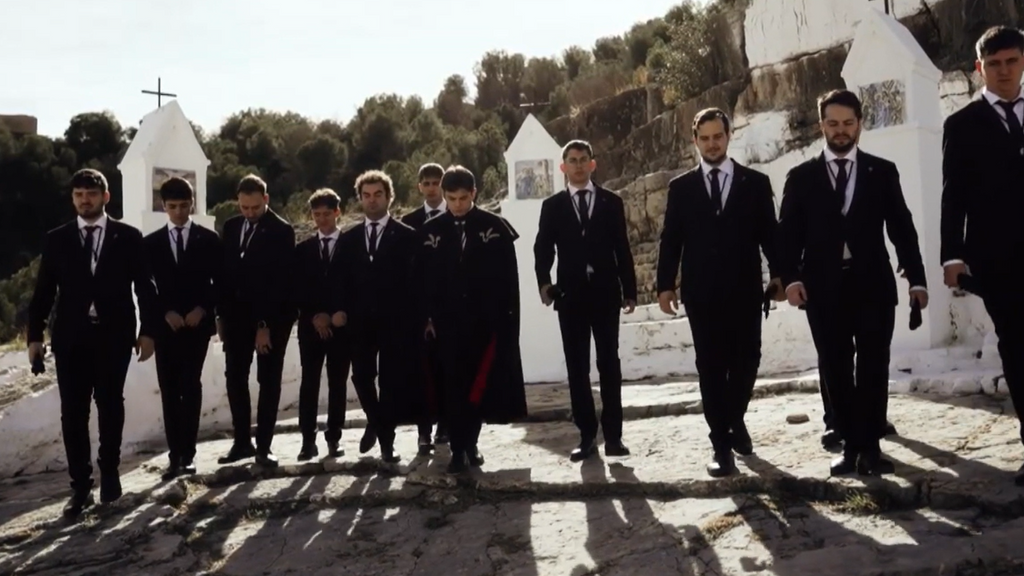 La Hermandad de Sagunto no cede, rechaza incluir a las mujeres y el Gobierno les retirará el título de Interés Turístico Nacional