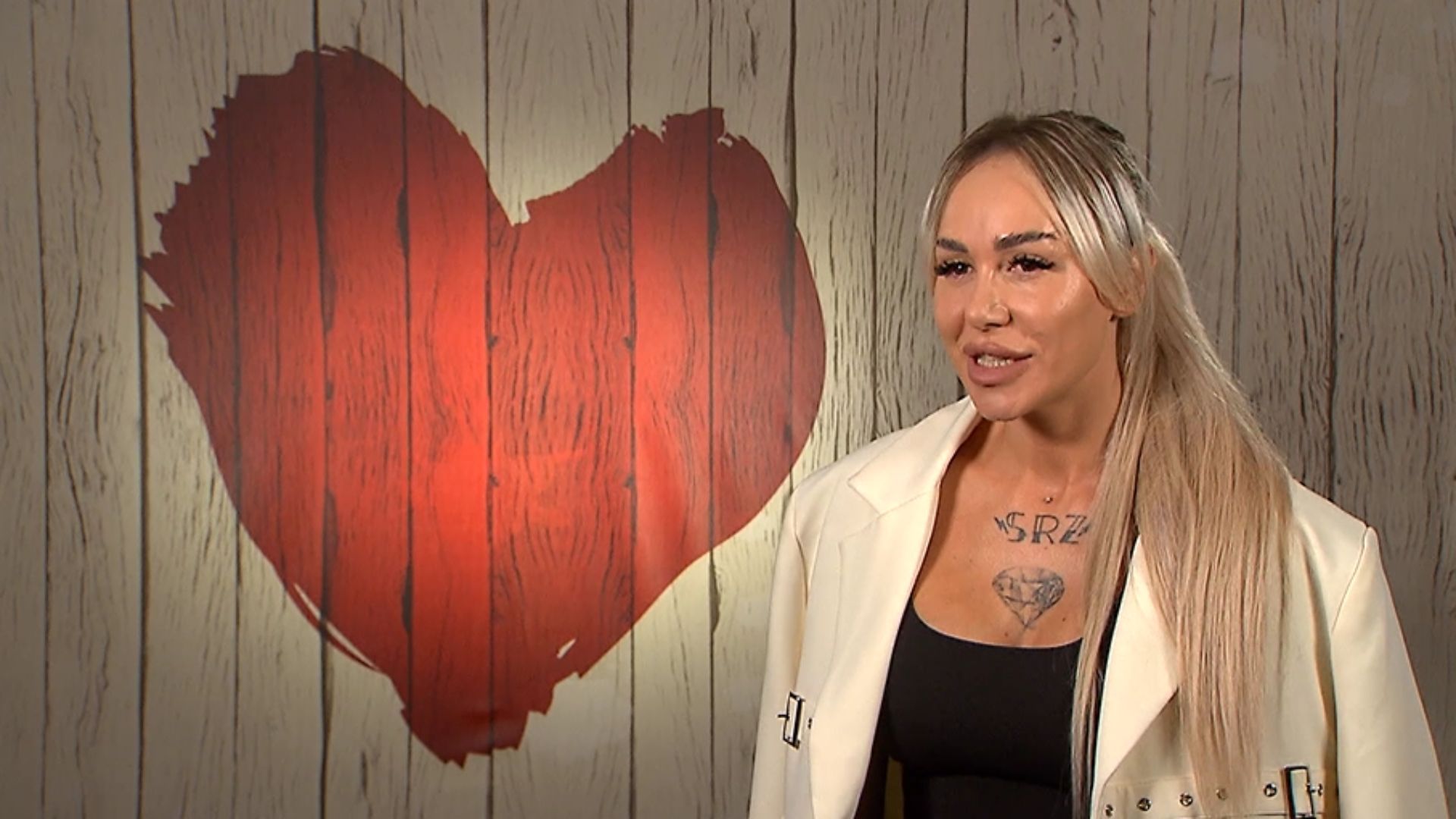 La sospecha de una soltera de 'First Dates' al conocer a su cita: "Tene los ojos muy rojos"