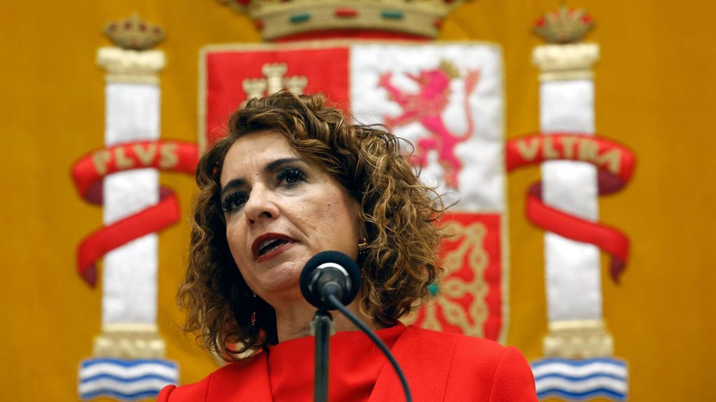 El adelanto electoral en Andalucía sacude al Gobierno: Sánchez tendrá que buscar el relevo de María Jesús Montero