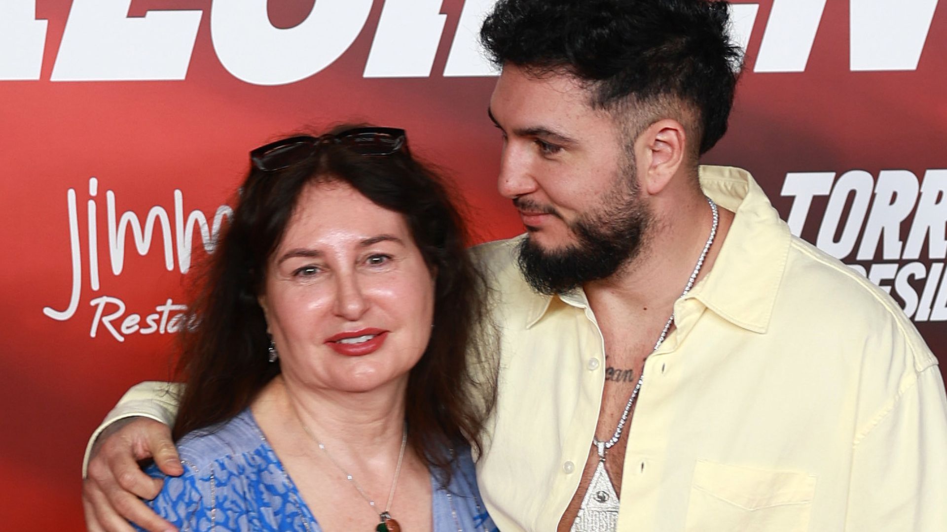 Omar Montes y su madre, María Ángeles