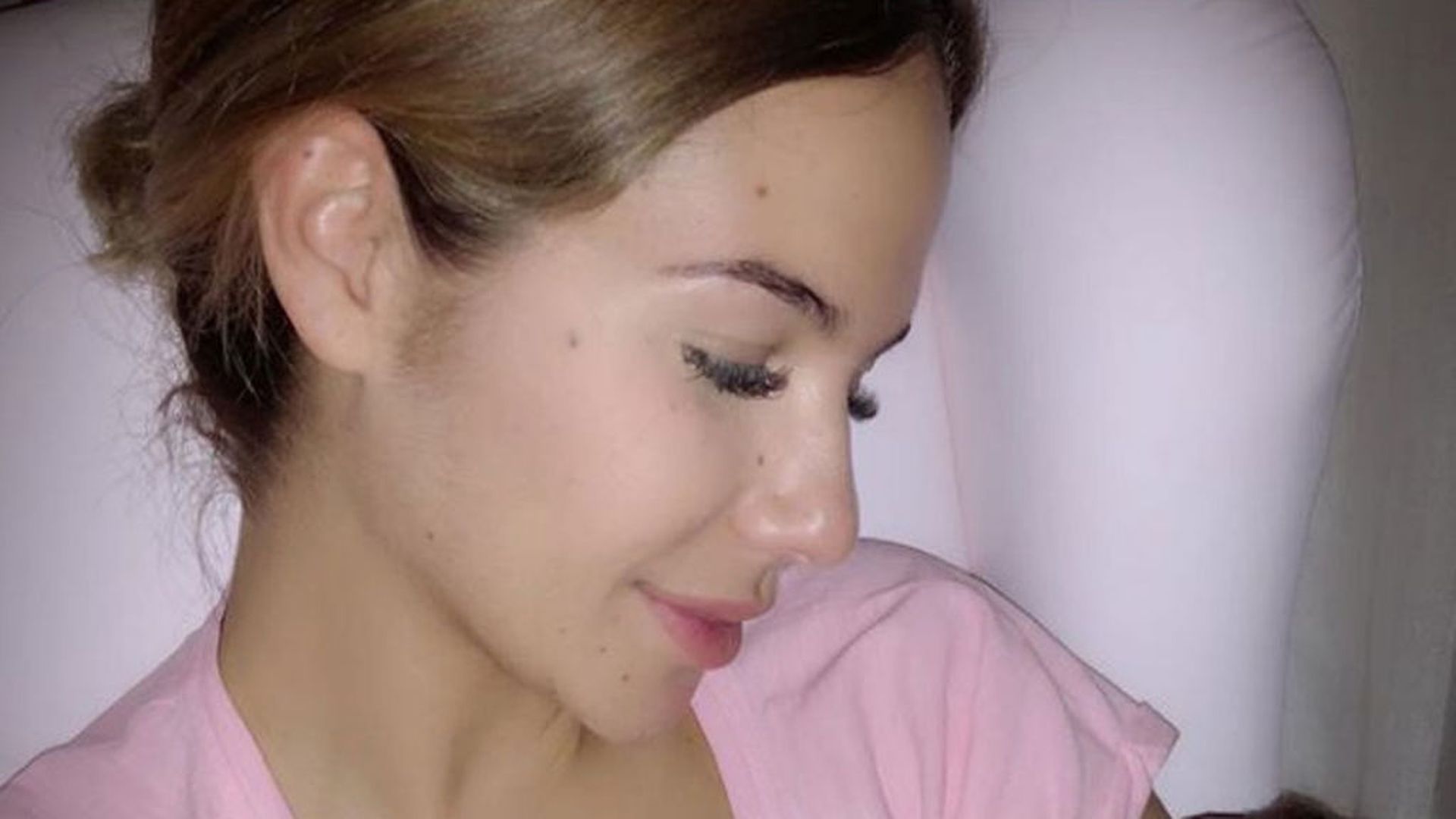 Tamara Gorro: “Es tan bonito mi bebé hermoso, me tiene tan enamorada… Si, necesito un babero” Tamara Gorro: “Es tan bonito mi bebé hermoso, me tiene tan enamorada… Si, necesito un babero”