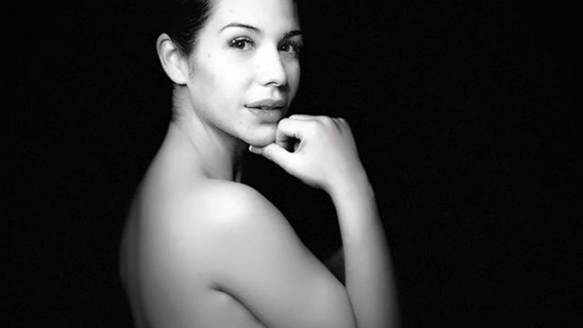 Tamara Gorro se "desnuda ante la vida" para celebrar el Día de la Mujer Tamara Gorro se "desnuda ante la vida" para celebrar el Día de la Mujer