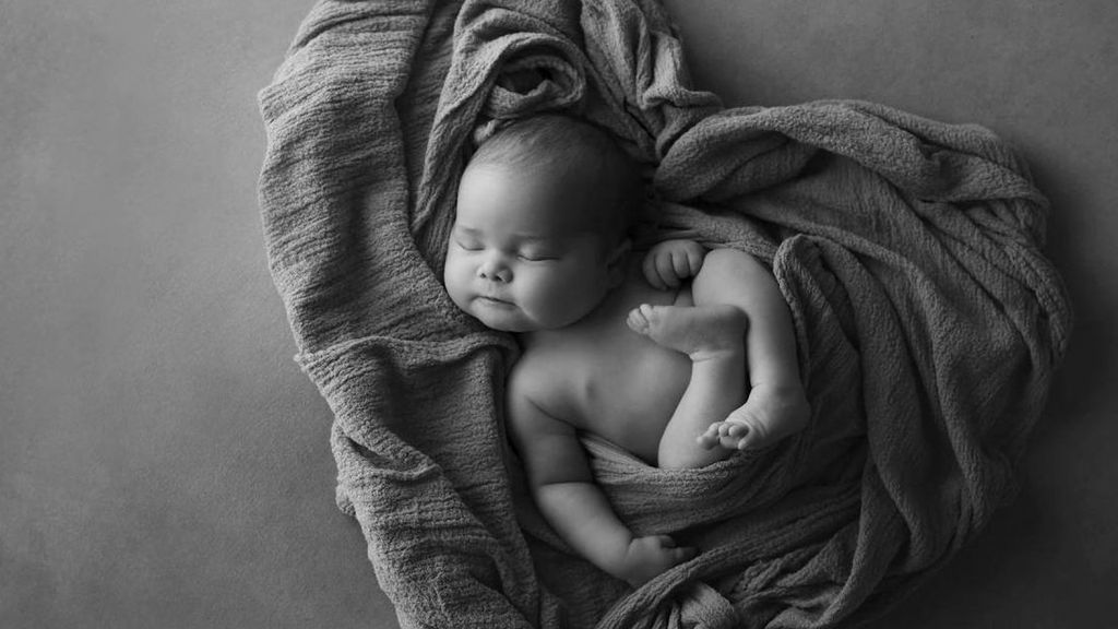 Amanda y Raquel ganan el premio a la mejor foto de bebé de España