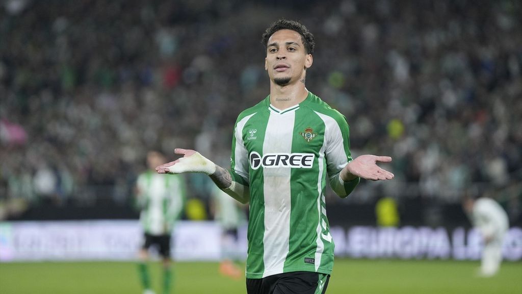 Mr Asubío compara el castigo de Fede Valverde con la roja a Antony: "Inaudito"