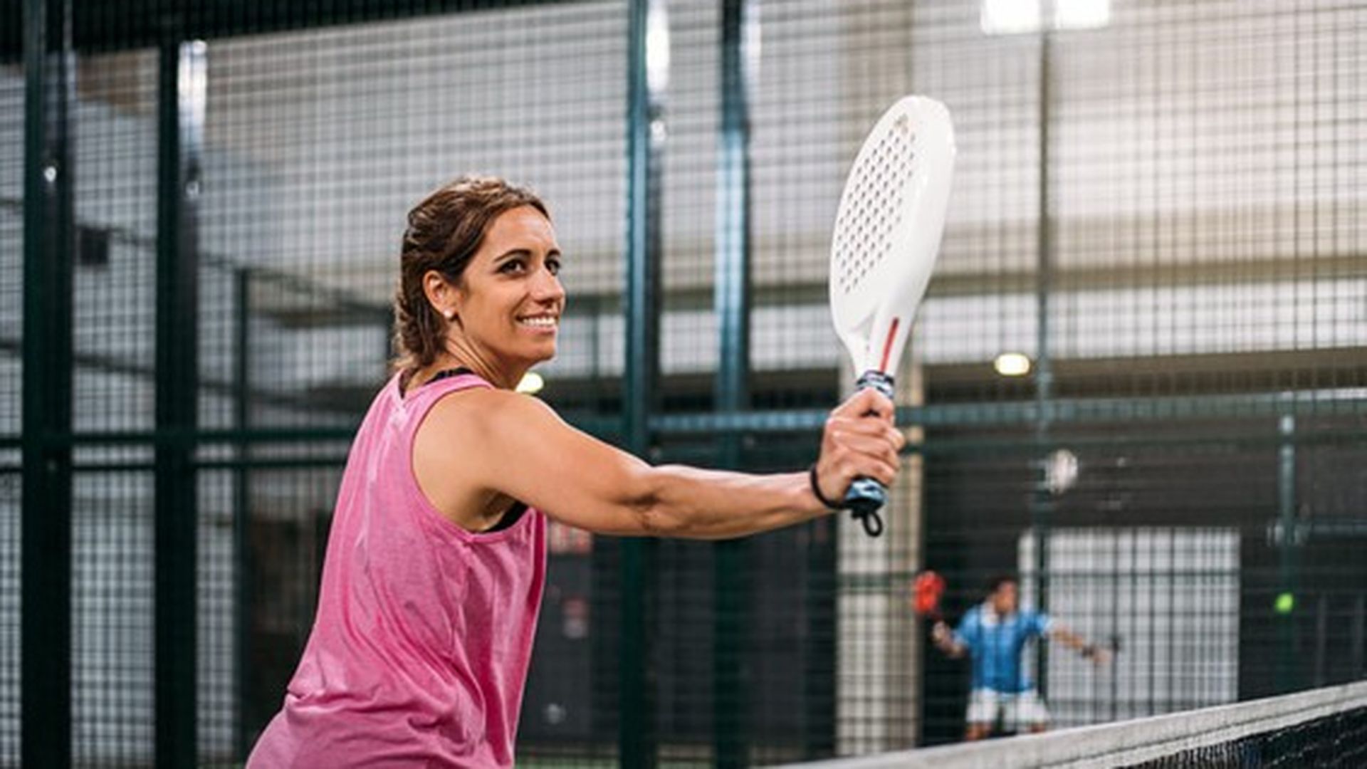 El pádel es el deporte más practicado en España tras el fútbol y fuente de salud integral El pádel es el deporte más practicado en España tras el fútbol y fuente de salud integral