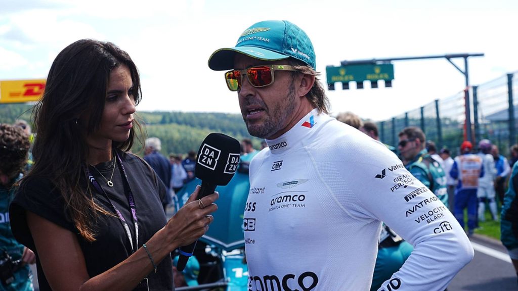 Fernando Alonso y Melissa Jiménez, padres de su primer hijo