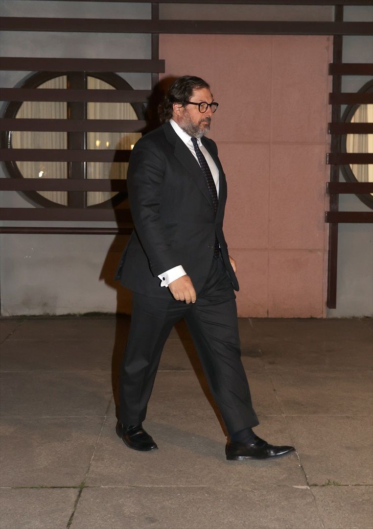 Juan Montes, pareja de Sonsoles Ónega, en el funeral de Fernando Ónega