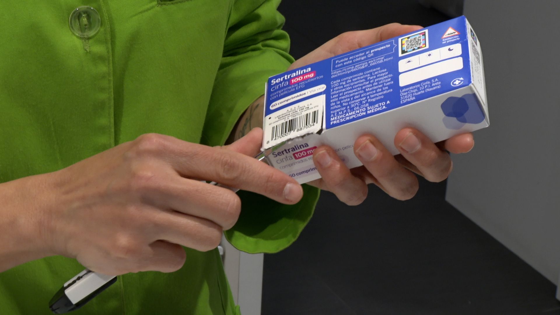 Salud pretende implantar un sistema para escanear el código de barras, en lugar de recortarlo