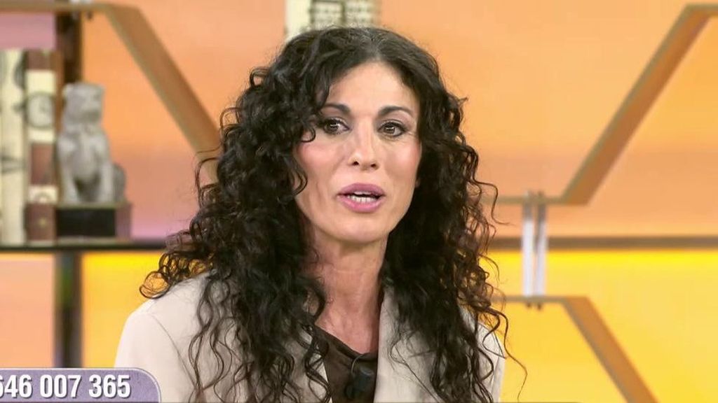 Loli busca a Manuel Robles, su padre biológico que nunca conoció tras ocultárselo su madre: "Tiene 65 años y es de Cádiz"