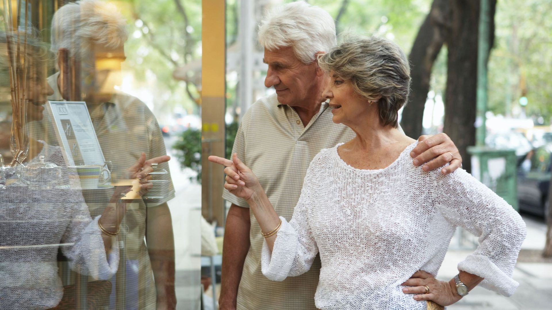 ¿En qué gastan su dinero los sénior?