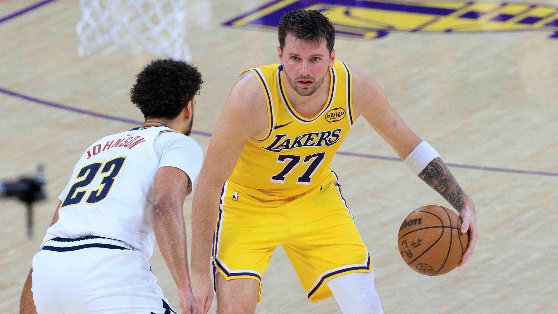 Luka Doncic durante un partido de Los Ángeles Lakers esta temporada