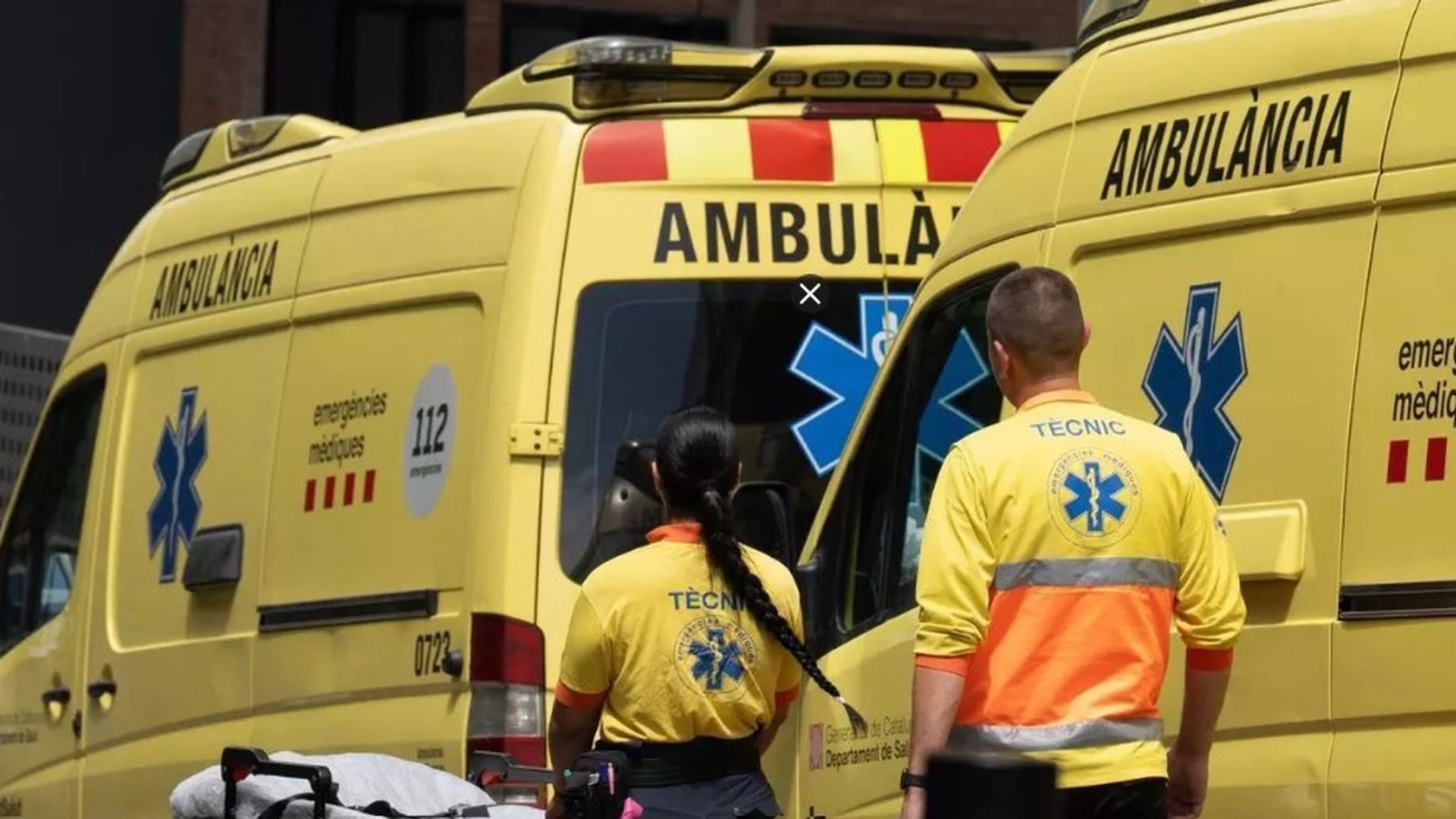 Mueren dos personas en el incendio de dos camiones accidentados en Santa Coloma de Farners Mueren dos personas en el incendio de dos camiones accidentados en Santa Coloma de Farners