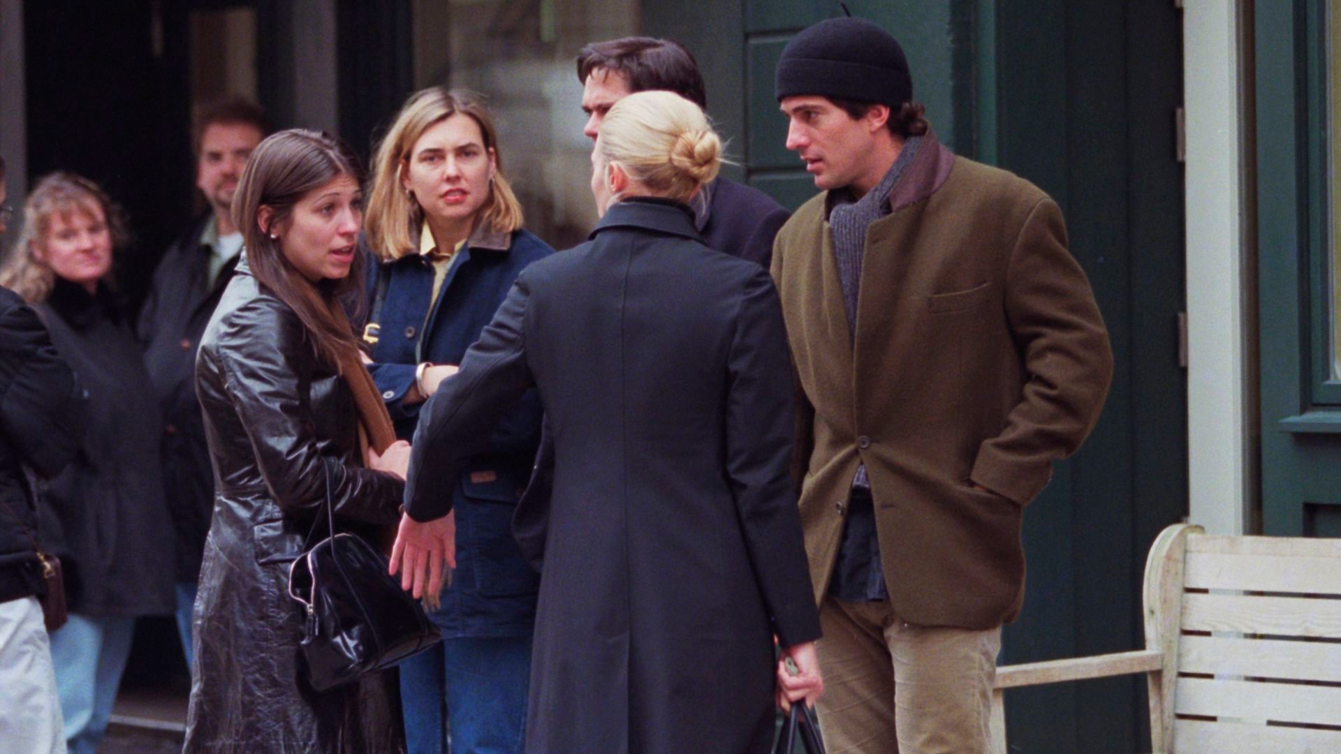 Carolyn Bessette y su hermana Lauren