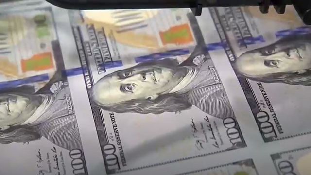 La firma de Donald Trump aparecerá en los billetes de dólar por el 250 ...