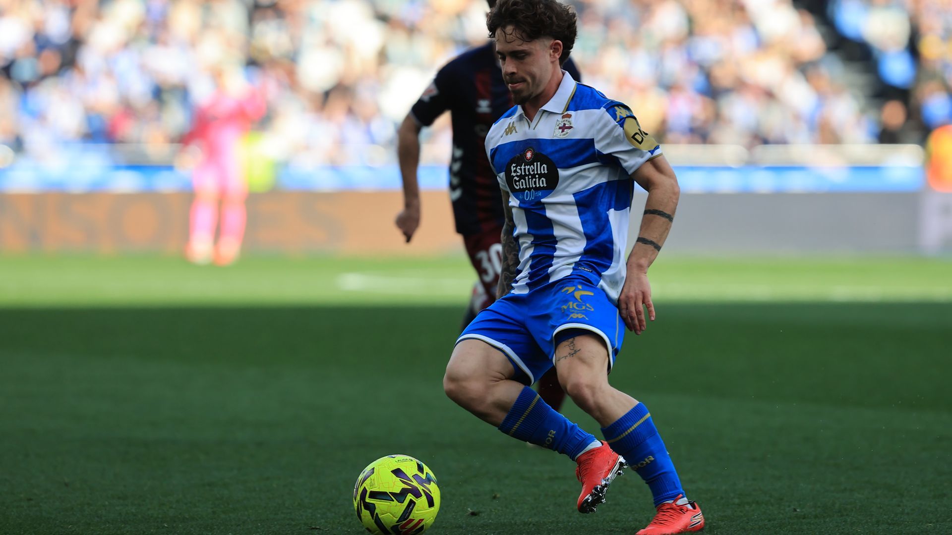 Mario Soriano, durante un partido con el Dépor