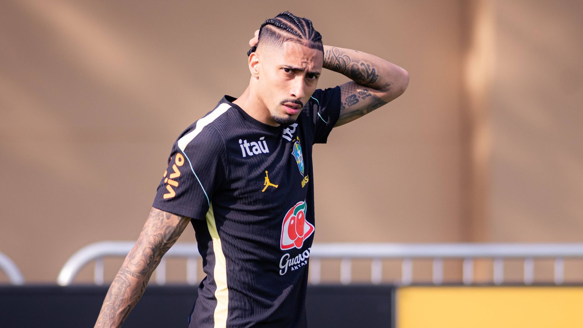 Raphinha Dias durante un entrenamiento de la selección Brasileña esta temporada