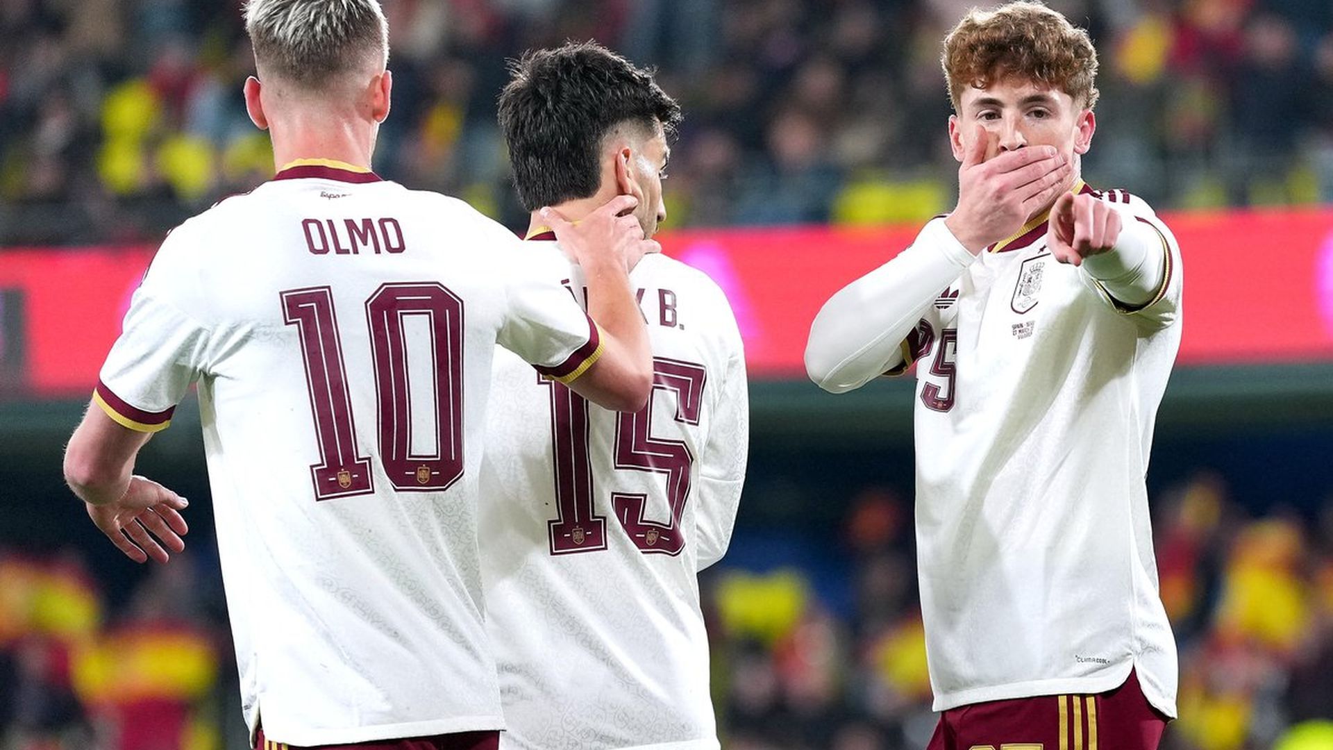 Víctor Muñoz debuta con gol con la Selección Española