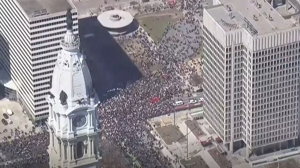 Así se desarrollan las protestas de ‘No Kings’ contra Trump, la guerra en Irán y el ICE en EEUU