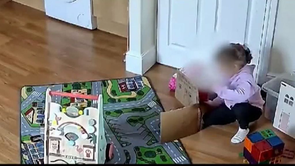 Un padre de familia graba los fenómenos paranormales de su casa: las espeluznantes imágenes Cuarto Milenio Temporada 21 Top Vídeos 808