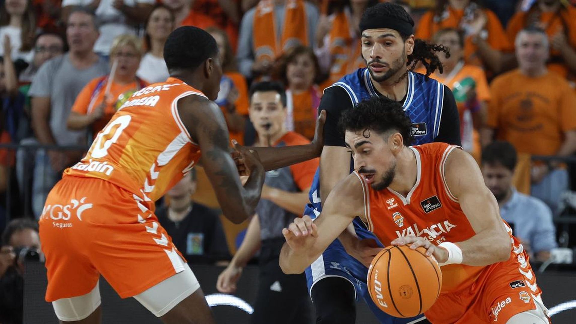 Valencia Basket cierra una semana durísima en la pista del Recoletas Salud San Pablo Burgos Valencia Basket cierra una semana durísima en la pista del Recoletas Salud San Pablo Burgos