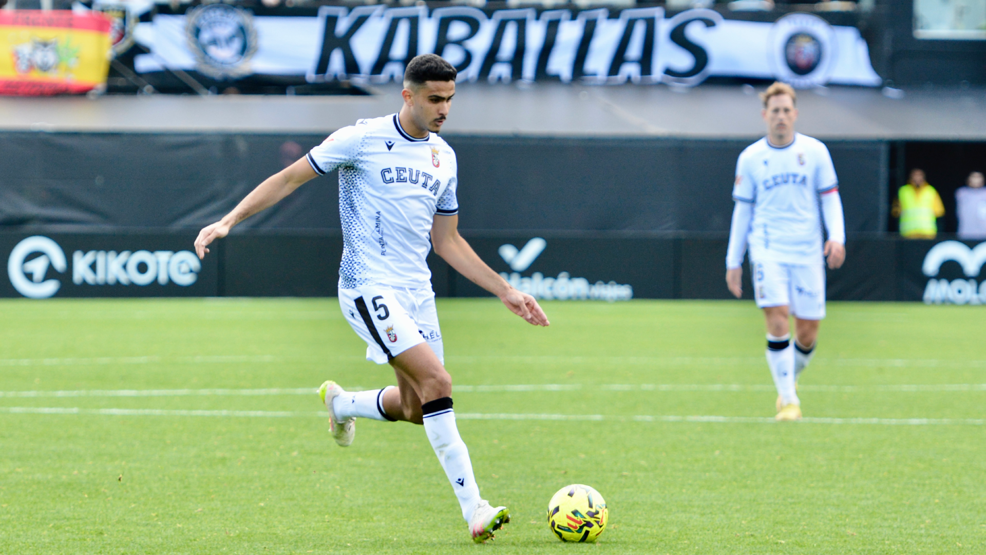 Youness Lachhab, en un partido del Ceuta