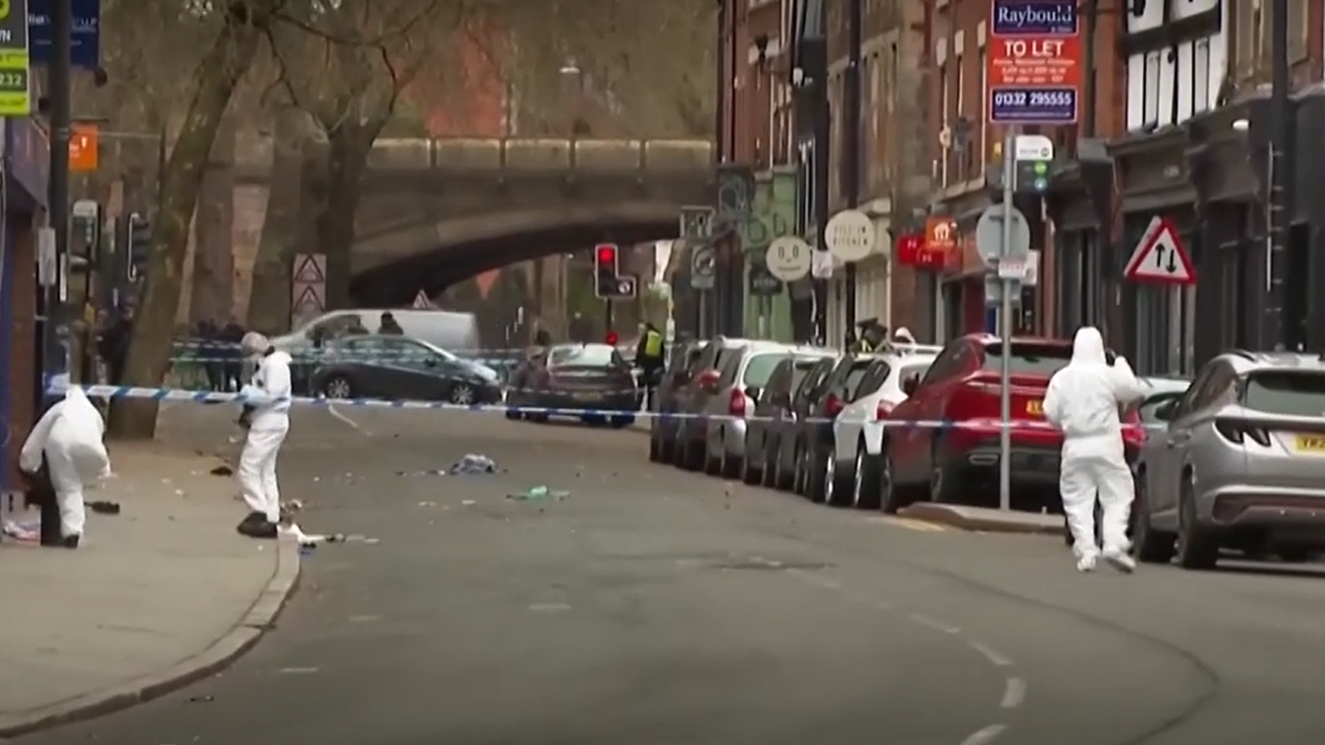 Atropello múltiple en la ciudad británica de Derby: siete personas heridas de gravedad y un detenido