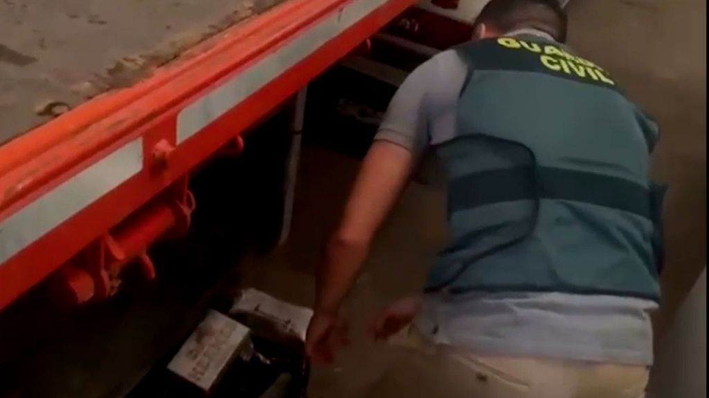 Desarticulan el clan del 'Risitas' en Cádiz con 20 detenidos por transportar cocaína en dobles fondos de semirremolques