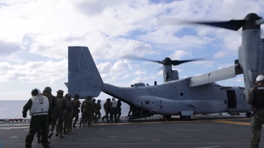 El peligro de una operación terrestre en suelo iraní: Irán advierte que los soldados de EEUU serán "pasto de los tiburones"