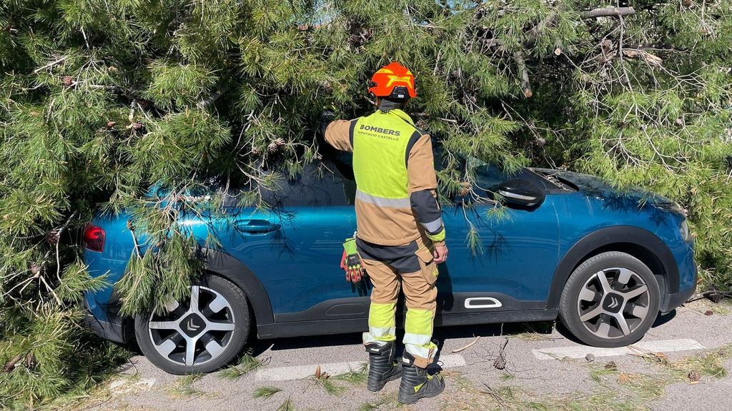 Los vientos huracanados que azotan a gran parte de España: tres heridos en un camping de Lleida, dos de ellos menores de edad
