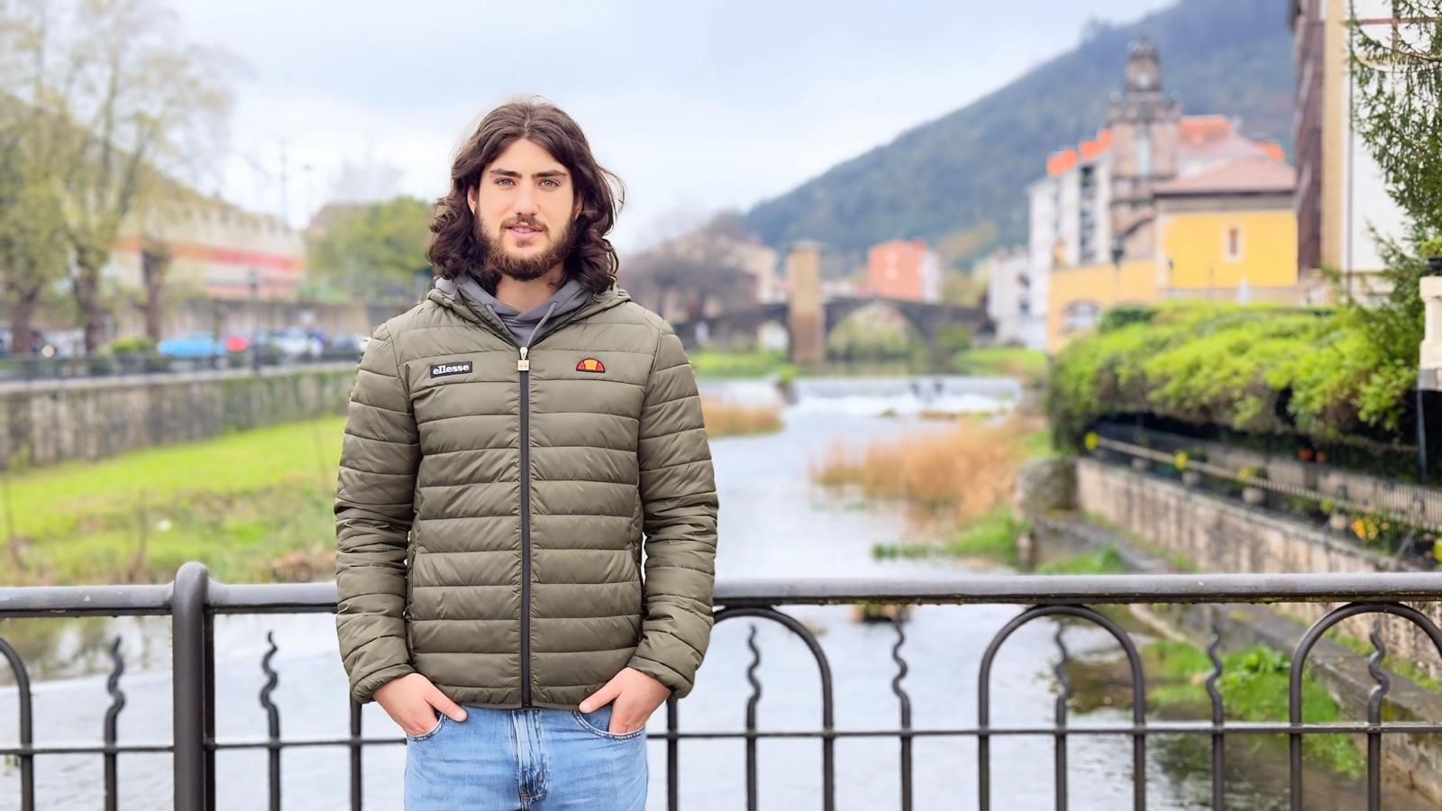 Aitor estudia cuarto de Fisioterapia y hace prácticas en Bilbao