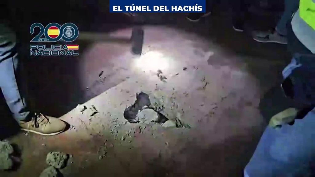 Accedemos al interior del narcotúnel de Ceuta: 19 metros de largo hacia abajo y kilómetros de galerías para transportar la droga