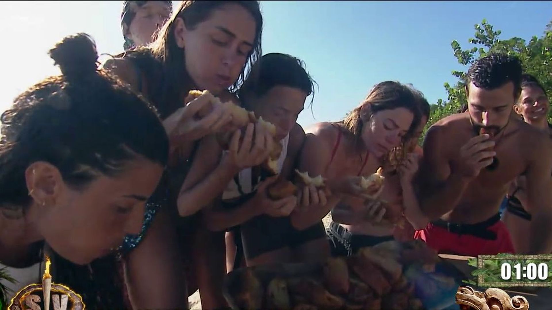 Así han disfrutado los vencedores de la recompensa, ante las lágrimas de Almudena: "No puedo"